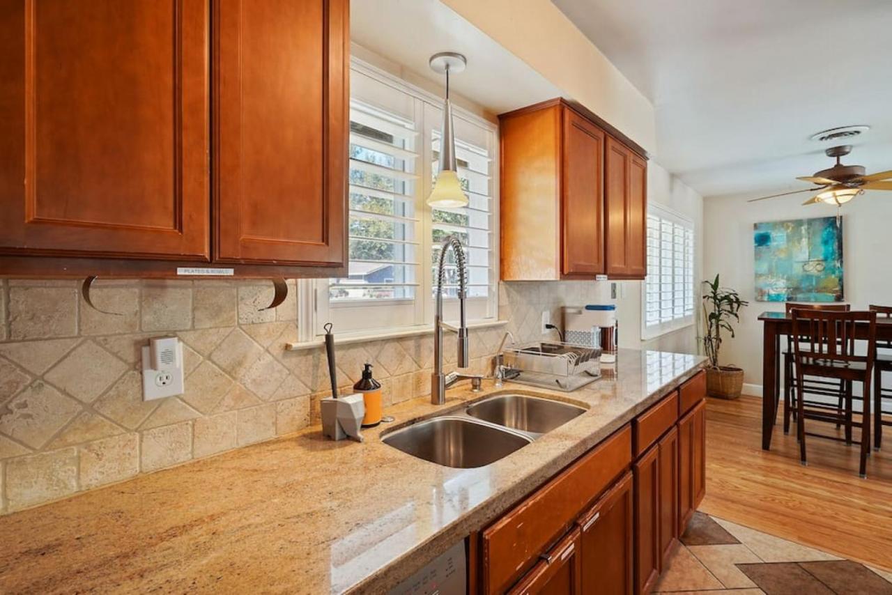 Riverview Huge Yard, Quiet Cul-de-sac, Perfect For Families *