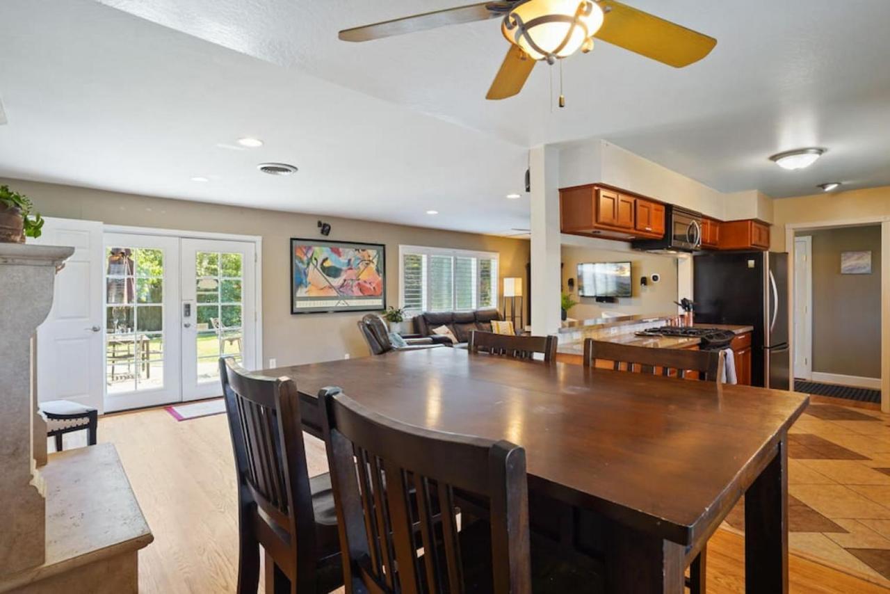 Riverview Huge Yard, Quiet Cul-de-sac, Perfect For Families